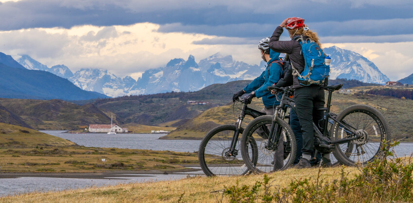 Day 1 - Scenic ride to the Milodon Cave