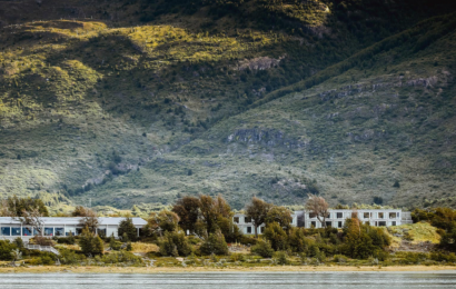 Lago Grey Hotel