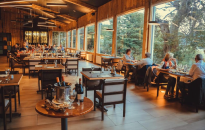 Lago Grey Hotel